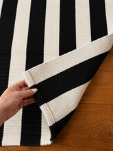 Load image into Gallery viewer, Bellagio Black &amp; Cream Runner Rug