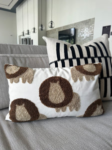 Aslan Lumbar Pillow Cover