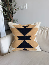 Load image into Gallery viewer, Montana Pillow Cover