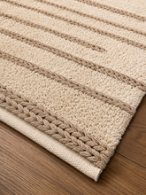 Load image into Gallery viewer, Sovana Accent Rug