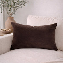 Load image into Gallery viewer, Hardin Velvet Lumbar Pillow Cover