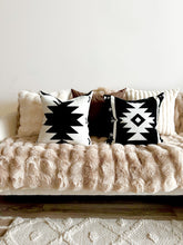 Load image into Gallery viewer, Arvada Pillow Cover