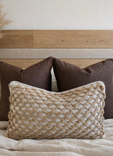 Load image into Gallery viewer, Tuban Lumbar Pillow Cover