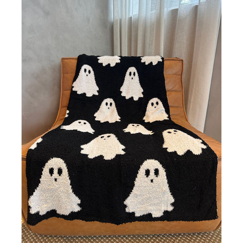 Spooky Ghost Throw Blanket