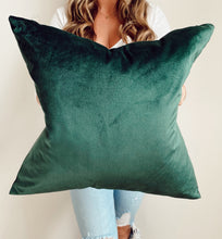 Load image into Gallery viewer, Luxor Pillow Cover
